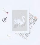 grace-affiche-enfant-cygne-et-fleurs-fond-gris