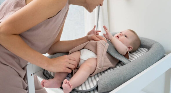 Bébé et les nuits d’été : comment le protéger des moustiques et de la chaleur en juin